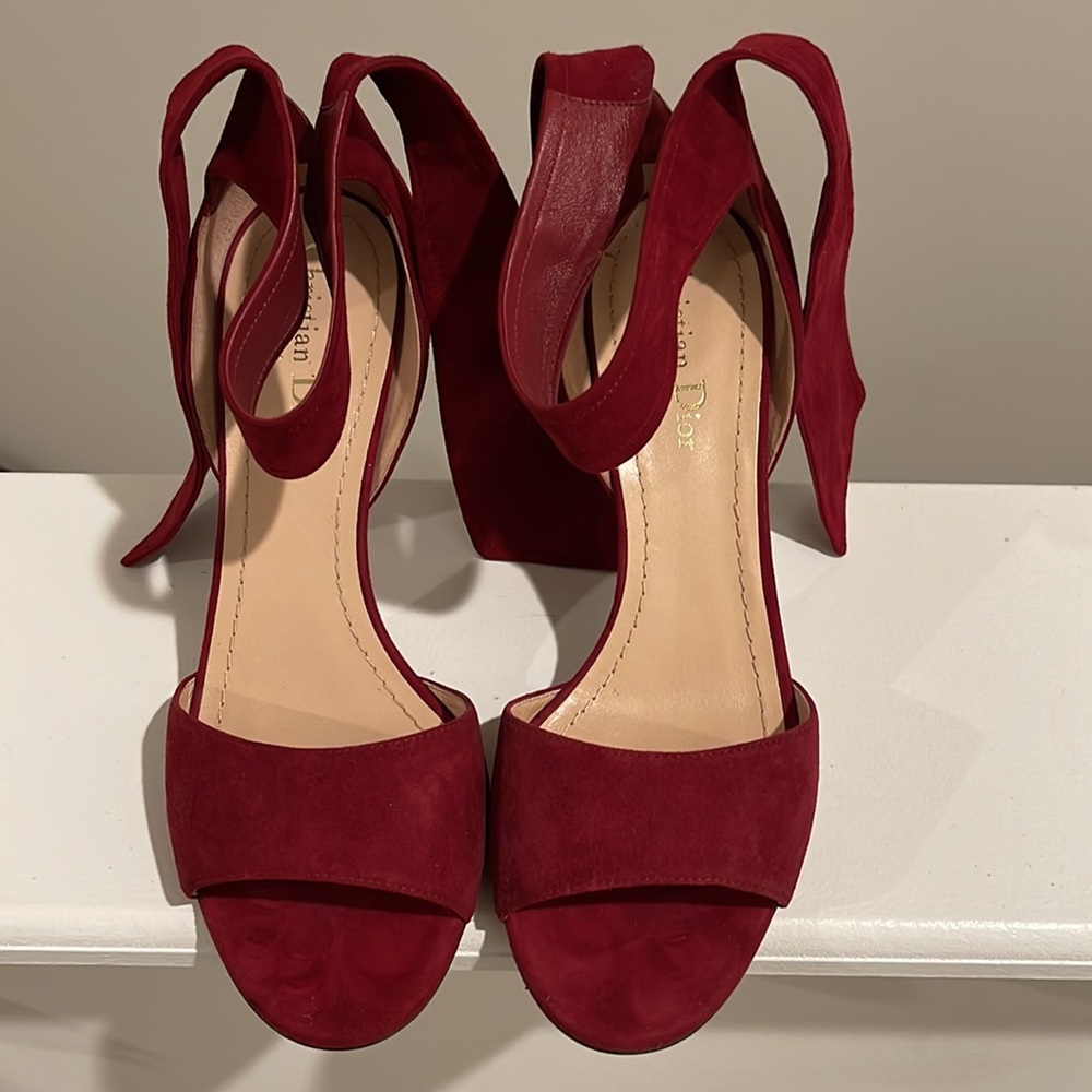 Dior Red (23R Scarlet) La Belle D Heels EU 39.5 (Approx. US 9